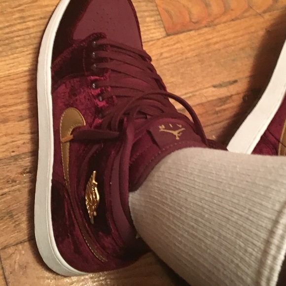 Fire kicks - Picture 2 of 5